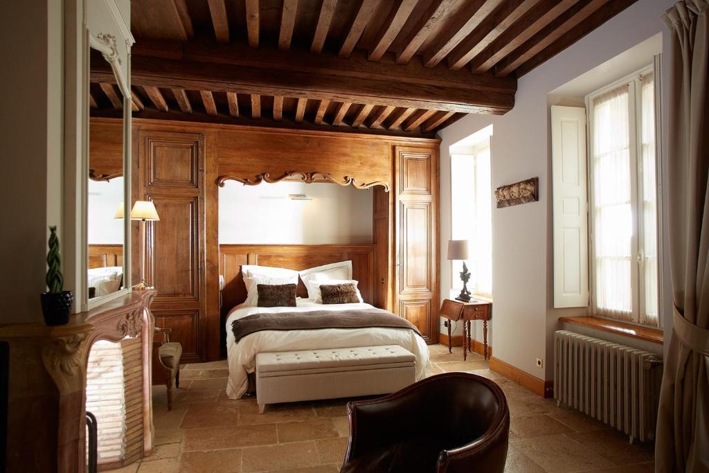 Le Clos Sainte-Marguerite Beaune  Room photo
