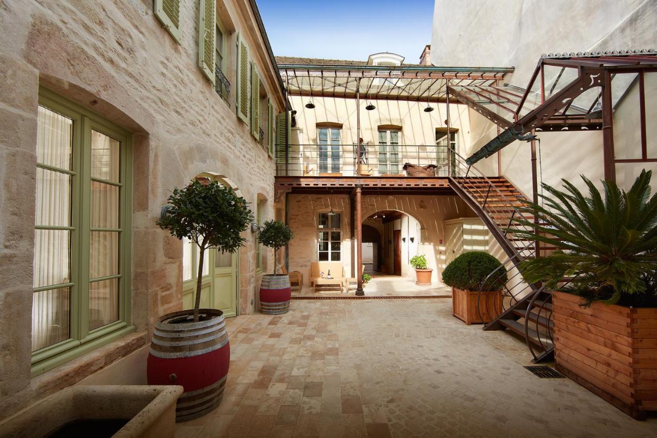 Le Clos Sainte-Marguerite Beaune  Exterior photo